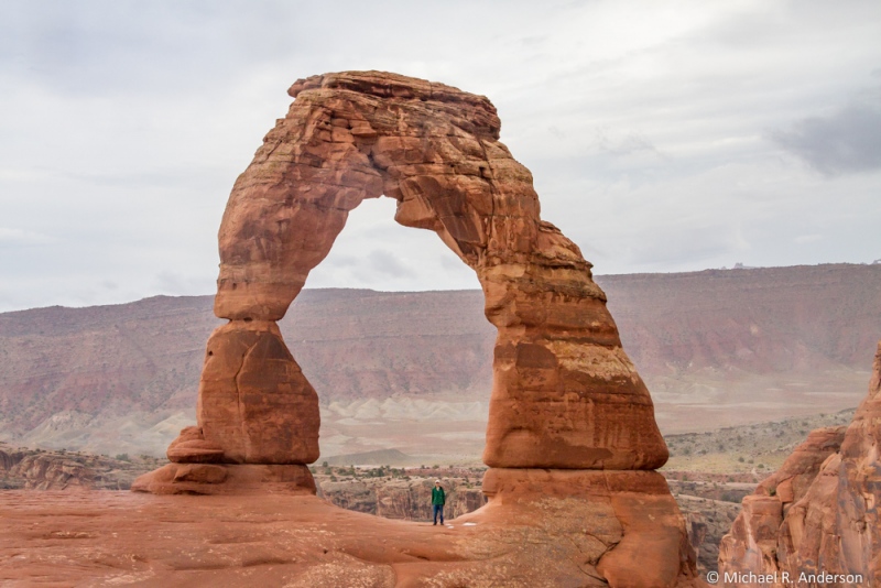 The hike to Delicate Arch