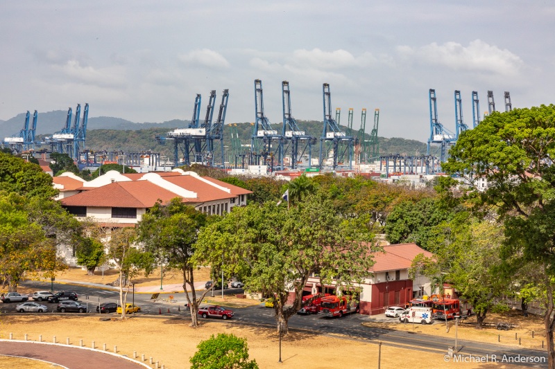 Container cranes in the Port of Balboa