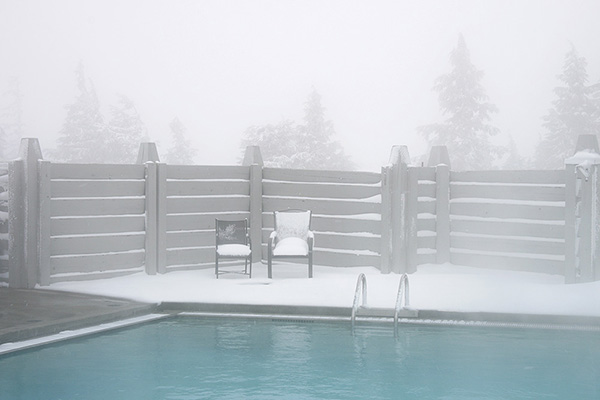 Nobody's in the pool today (May 12, 2009)